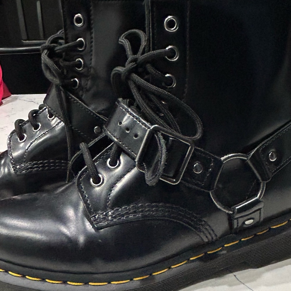 Women’s size 9 Doc Martens. Worn twice! Perfect condition! You need these!